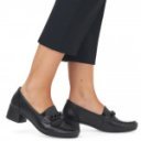 Rieker női blokksarkú bebújós fekete bőr félcipő 41660-00