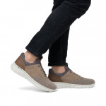 Rieker férfi bézs bebújós sneaker félcipő gumis díszfűzővel 13150-64