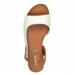 Jana női csatos fehér-barna szandál 28160-42-100 07548