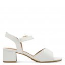 Jana Soft Line női csatos fehér szandál 28377-44-100 07550