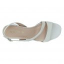 Markó női bézs bőr szandál 255225 07650