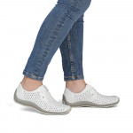 Rieker női fehér fűzős lyukacsos bőr félcipő L1722-80