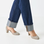 Tamaris női oldalt nyitott bézs körömcipő bokapánttal 24412-41-251 07751