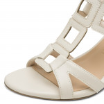 Marco Tozzi krémszínű elegáns női szandál 28312-44-403 07783