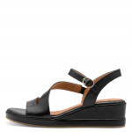 Marco Tozzi női fekete éktalpú bőr szandál 28317-46-001 07784