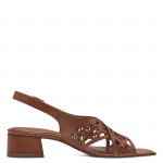 Tamaris csatos női áttört barna bőr szandál 28252-42-440 07757